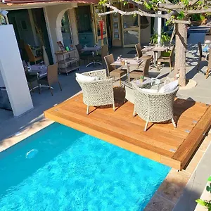Beau Soleil *** Le Lavandou